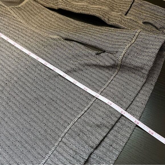 Lululemon Think Fast Long Sleeve Top Herringbone Black White 12 - Picture 13 of 13